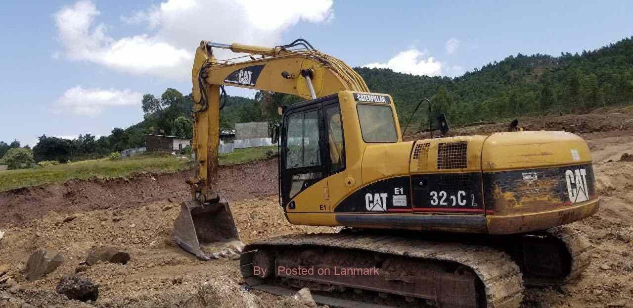 CAT 325 CL ኤክስካቫተር