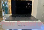 Laptop MacBook Air M2 Chip processor 2022