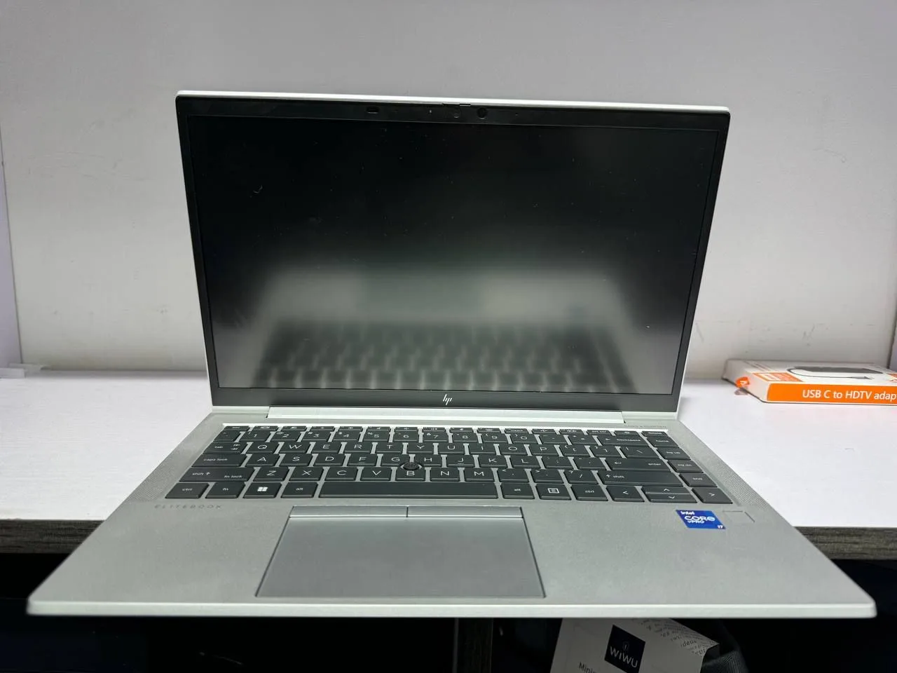 HP elitebook 840. G8