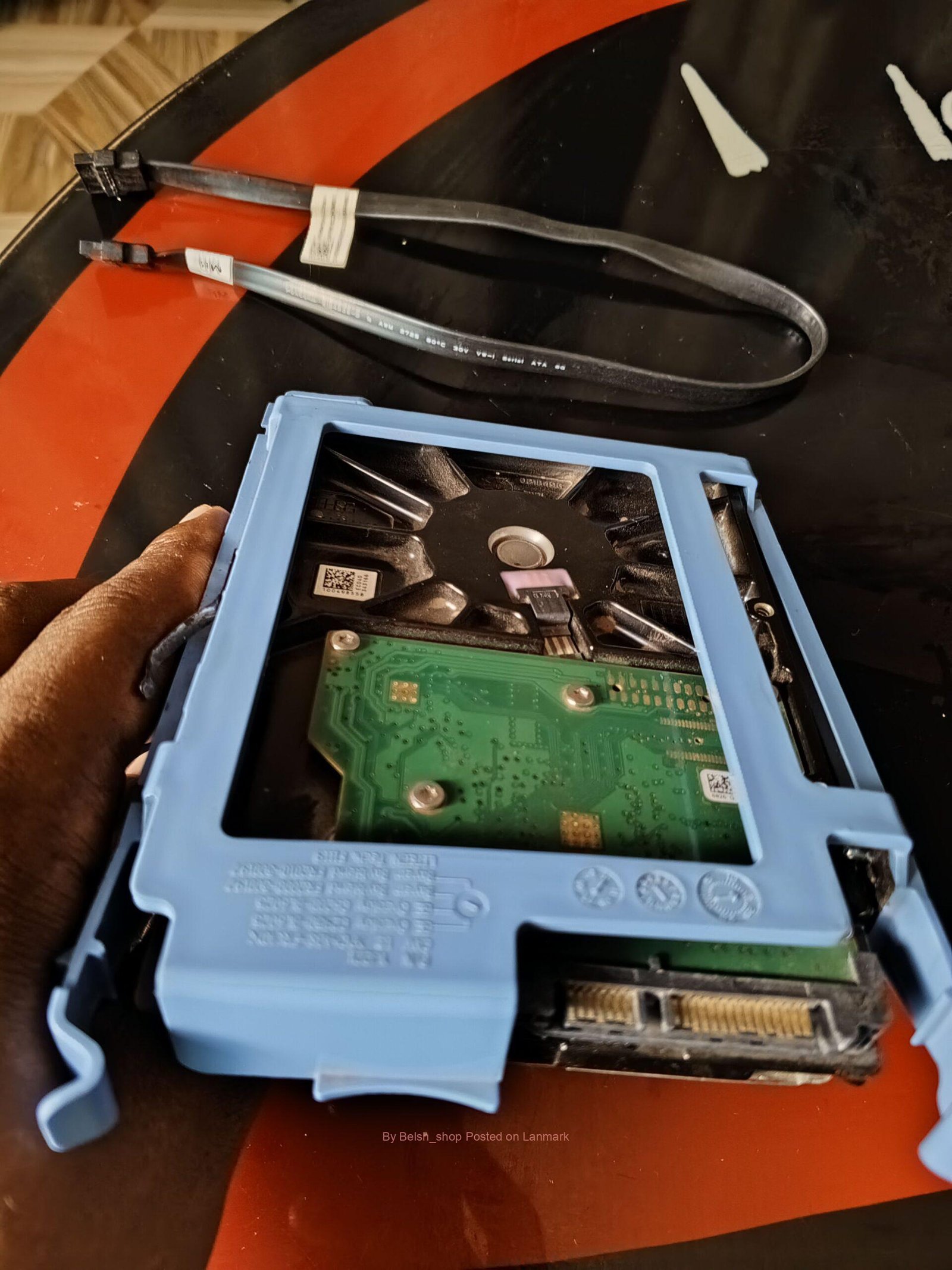 Desktop Hard-disk/የኮምፒውተር ሃርድዌር ጥቂት ግዜ ያገለገለ በቅናሽ