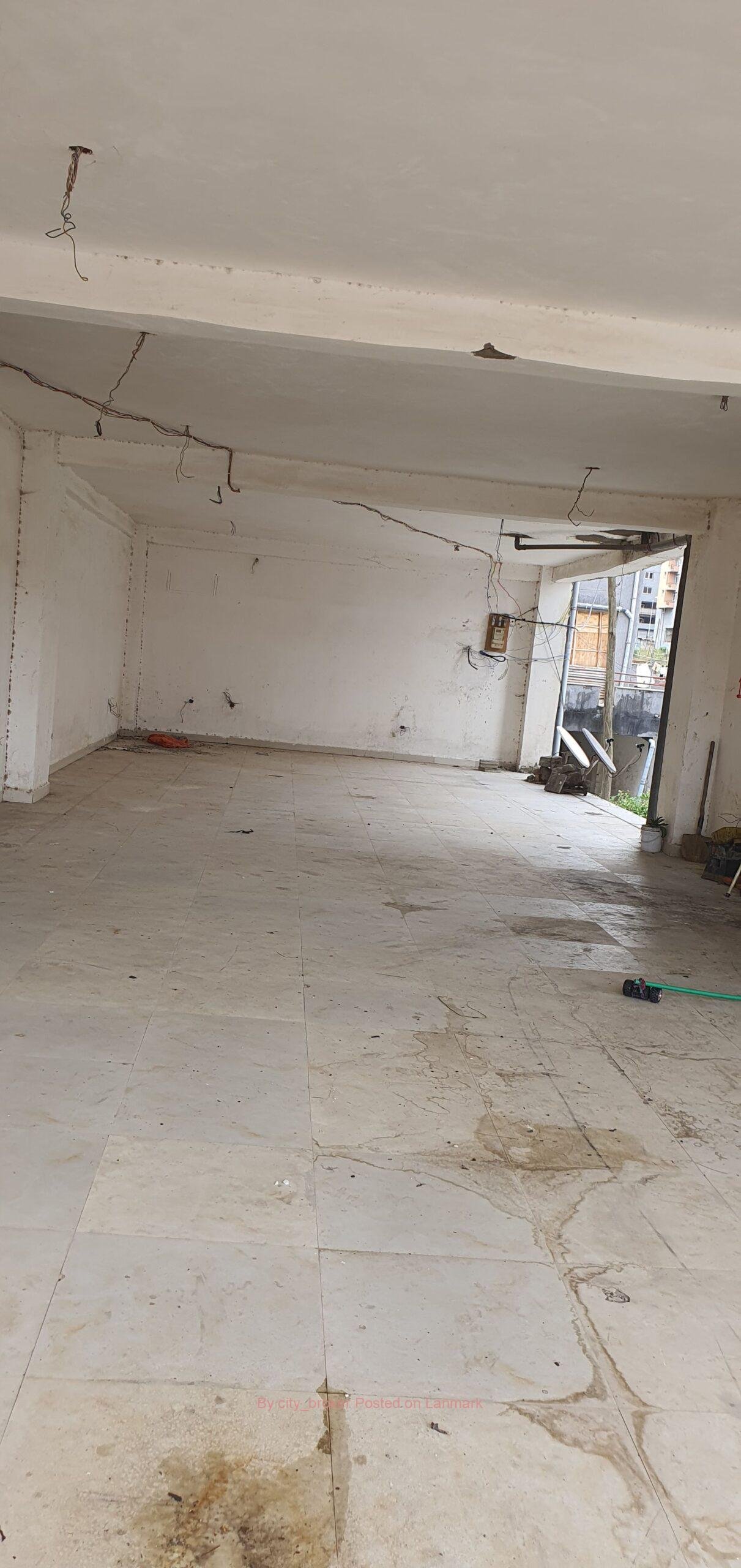 የየሚሸጥ40/60 ኮንዶሚኒየም ሱቅ