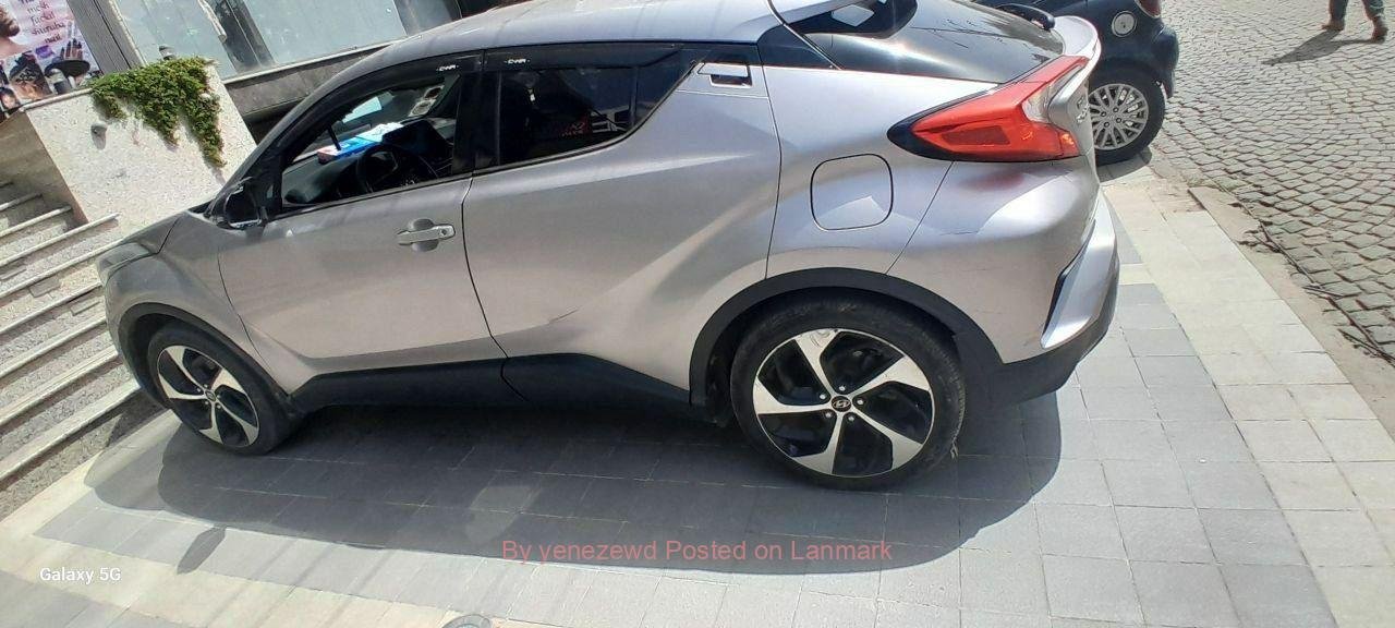 BRAND TOYOTA C-HR 2019 FOR SELL