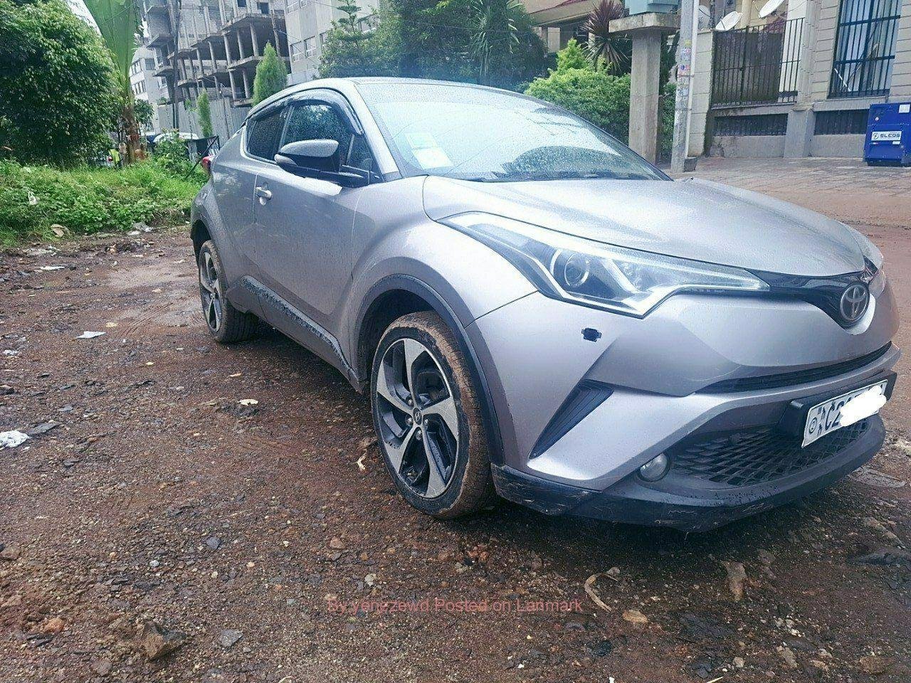 BRAND TOYOTA C_HR 2019 FOR SELL