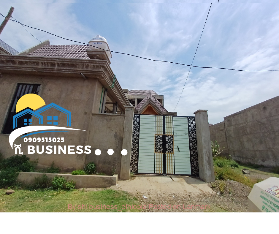 የሚሸጥ L-shape መኖሪያ ቤት 📍አዳማ ቦሌ ጀዋር አደባባይ አከባቢ :- 200m2