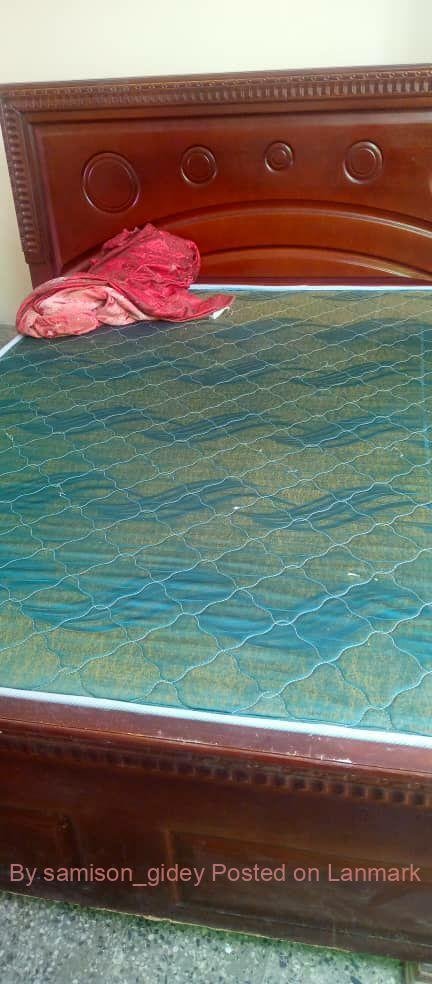 ኣልጋ , ዓራት