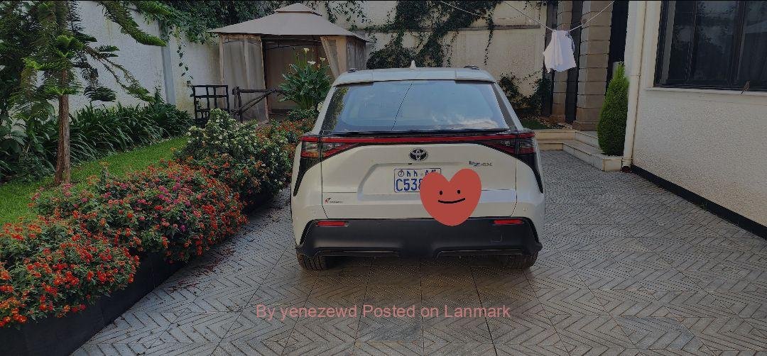 BRAND TOYOTA BZ4X 2022 FWD EV CAR FOR SELL