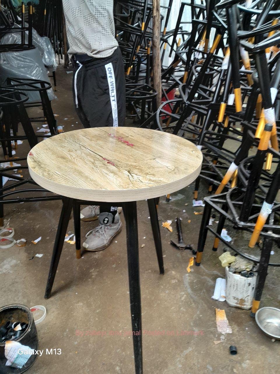 Dining Café Restaurant HOTEL chairs to tables