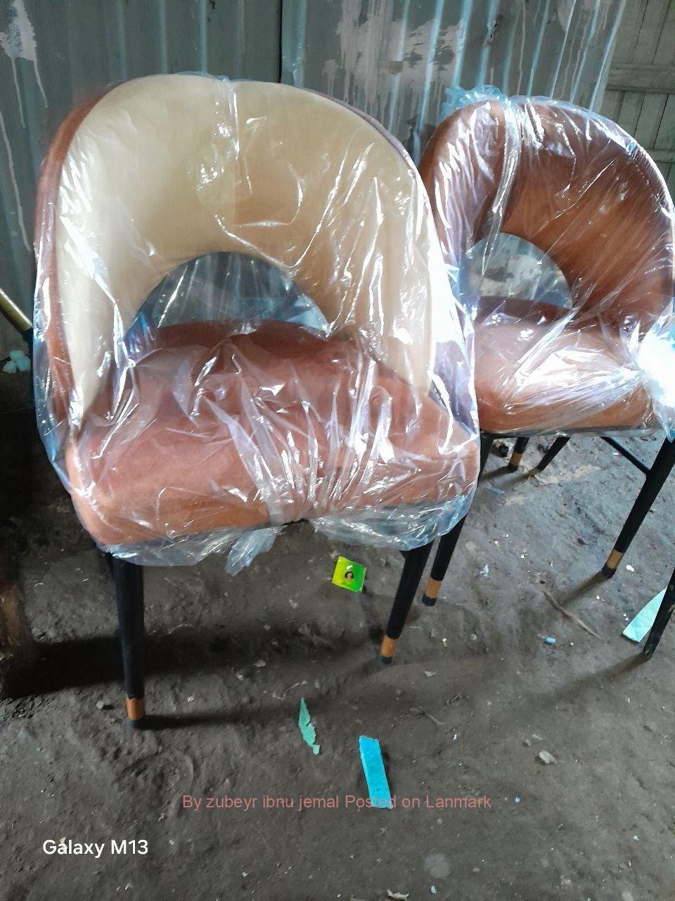 Dining BAR RESTAURANT chairs to tables