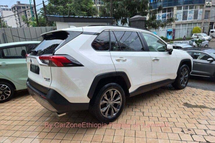 Toyota RAV4 Hybrid 2024 Brand New and Fully Optioned Car for Sale