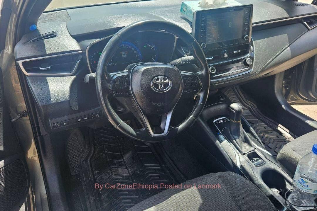 Toyota Corolla Hatchback 2020 Very Excellent and Fully Optioned Car for Sale