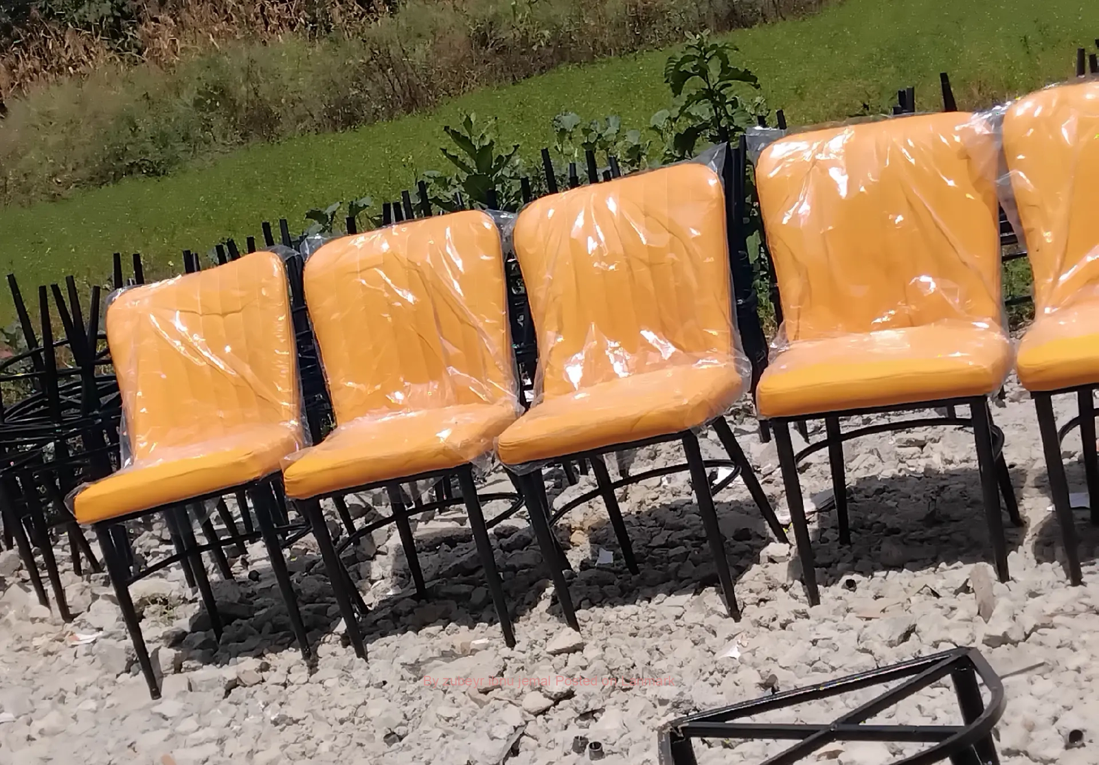 Dining Café Restaurant HOTEL chairs to tables