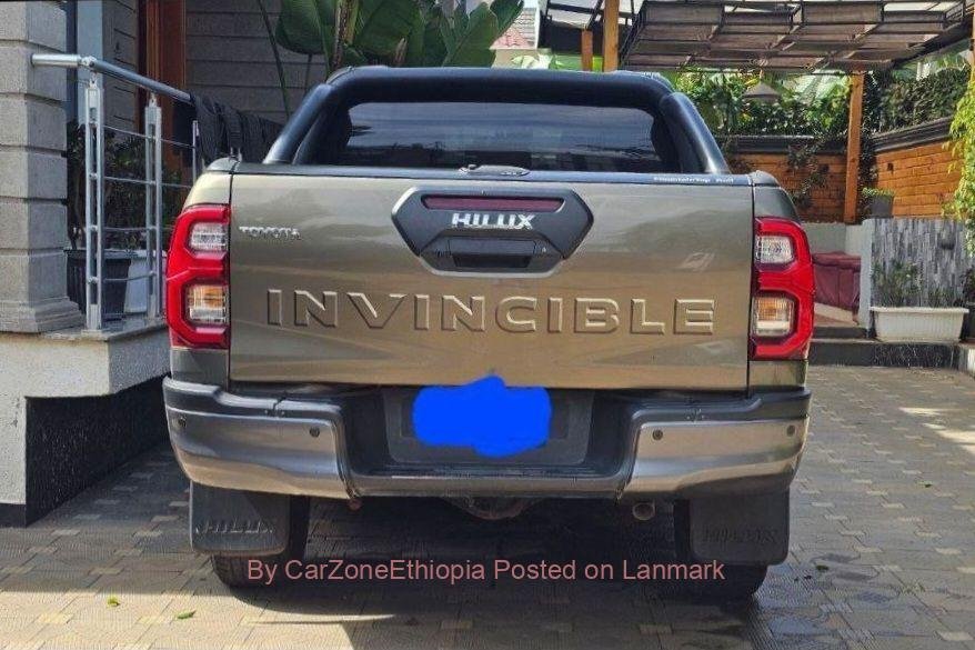 Toyota Hilux Invincible Double Cab 2022 Very Excellent Pickup Car for Sale