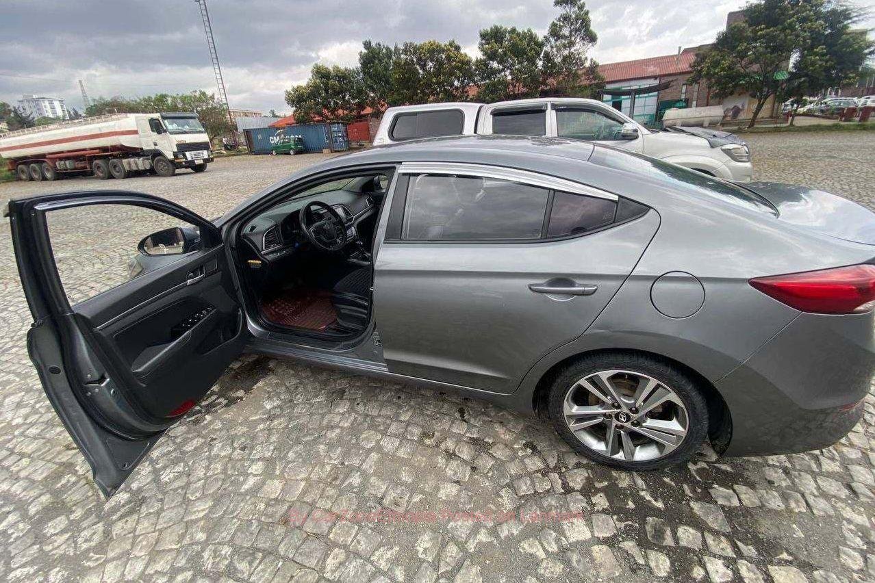 Hyundai Avante 2017 Fully Optioned Very Excellent Car for Sale