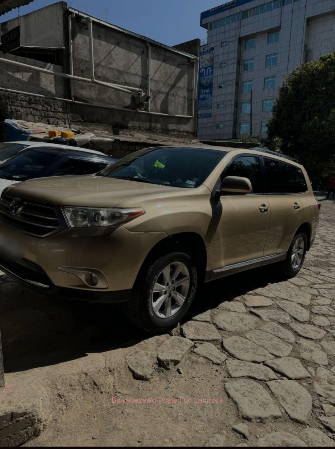 Brand Toyota Highlander 2013 for sell
