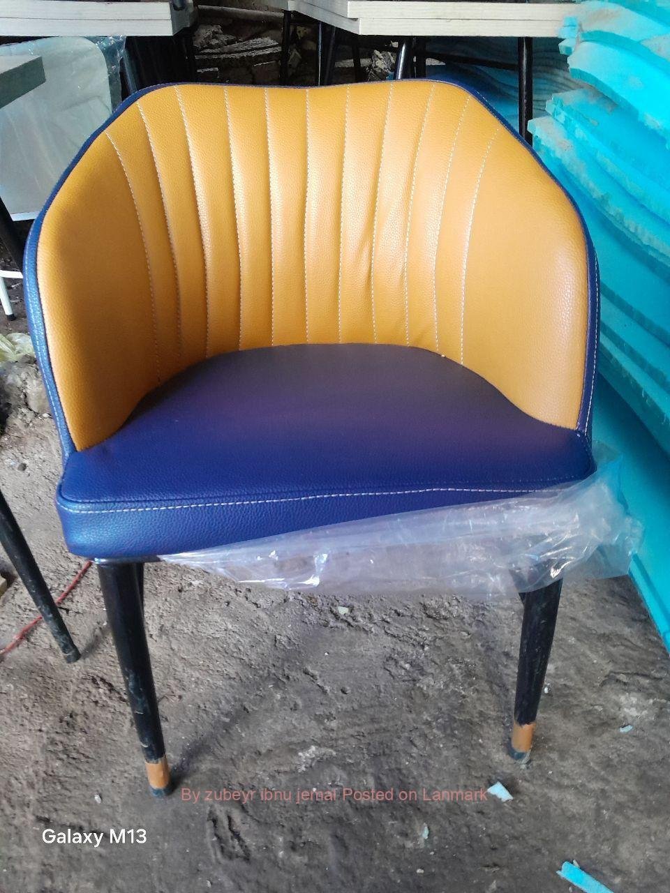 Dining ለሆቴል ለካፌ ወምበርና ጠረጼዛ ይፈልጋሉ እንዲያውስ ይደውሉ ለበለጠ መረጃ