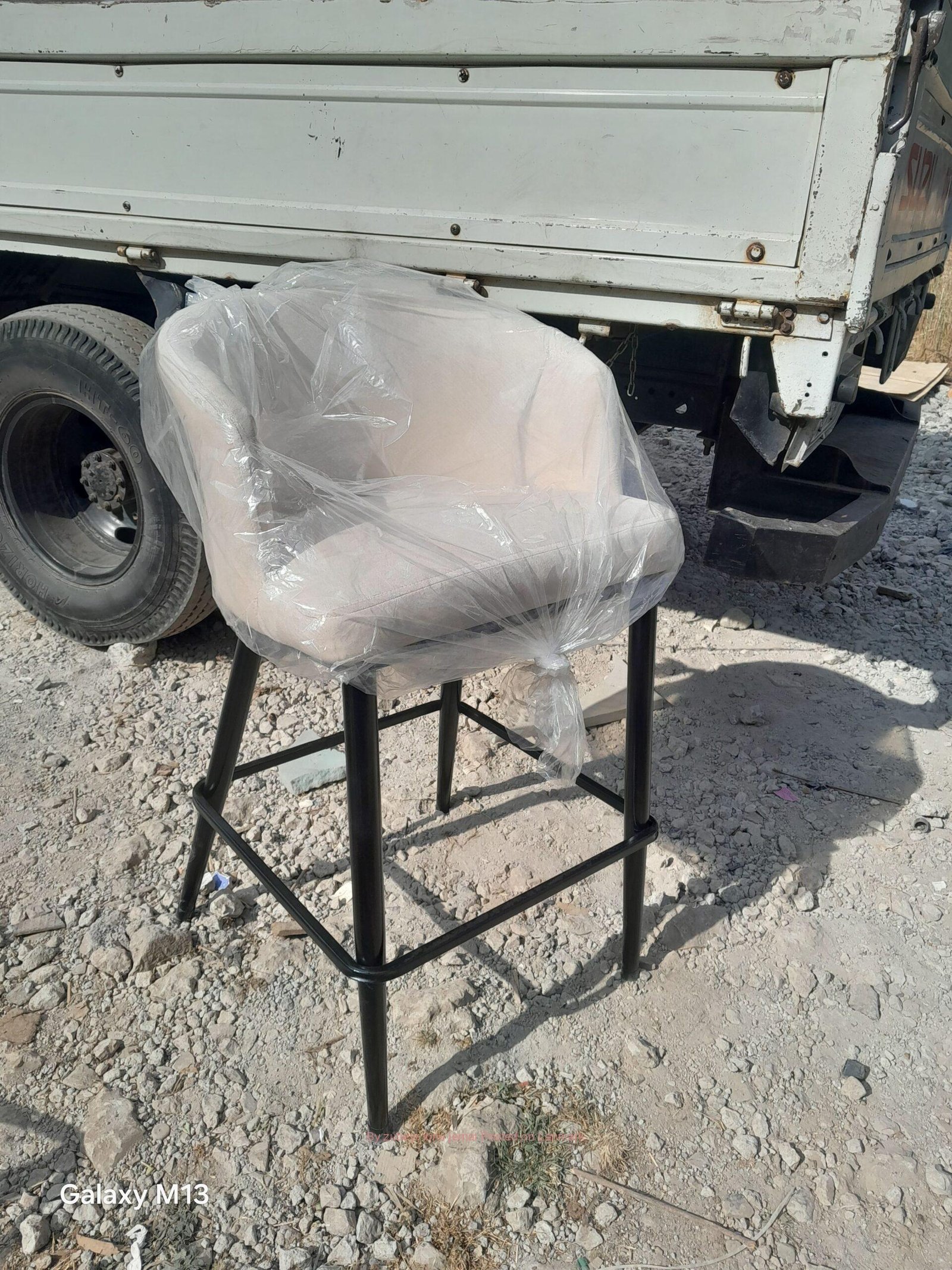 DINING BAR 🍸 LOUNGE CHAIRS 🍸