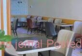Dining የሆቴል የሬስቶራንት የባር ወምበርና ጠረጼዛ
