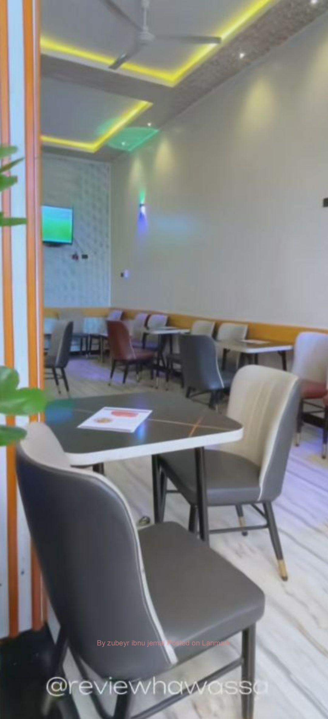 Dining የሆቴል የሬስቶራንት የባር ወምበርና ጠረጼዛ