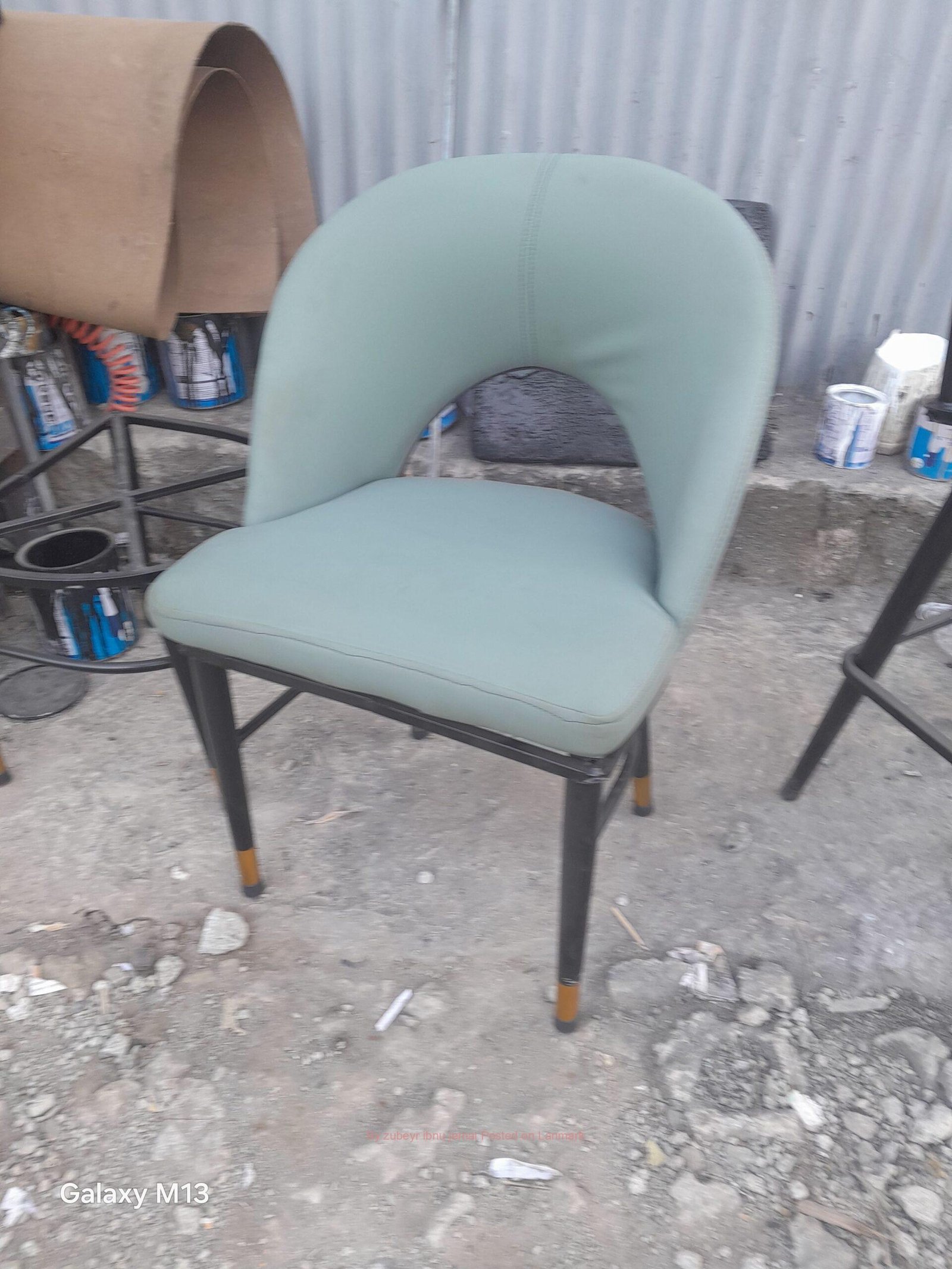 QUALITY LEATHER CHAIRS FOR HOTEL RESTAURANT CAFES