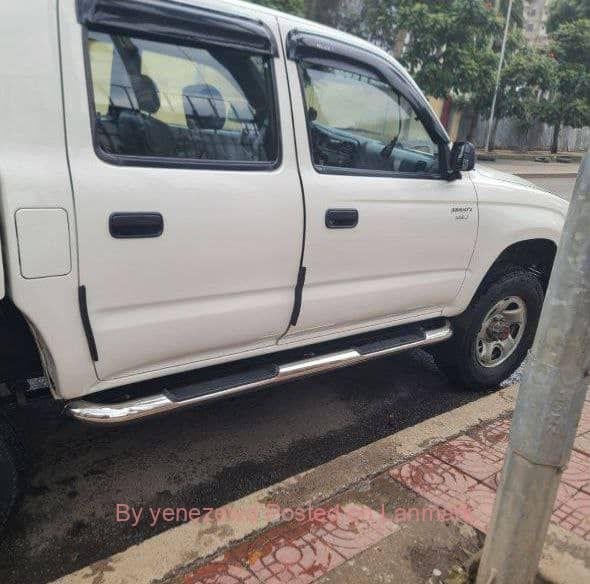 Brand Toyota Hilux 3L Double Cub for sell