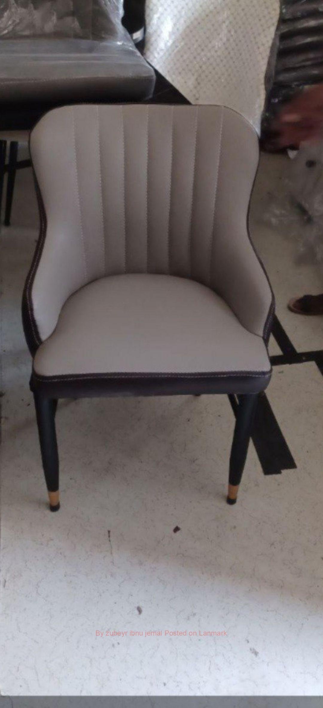 Dining የሆቴል የሬስቶራንት የባር ወምበርና ጠረጼዛ