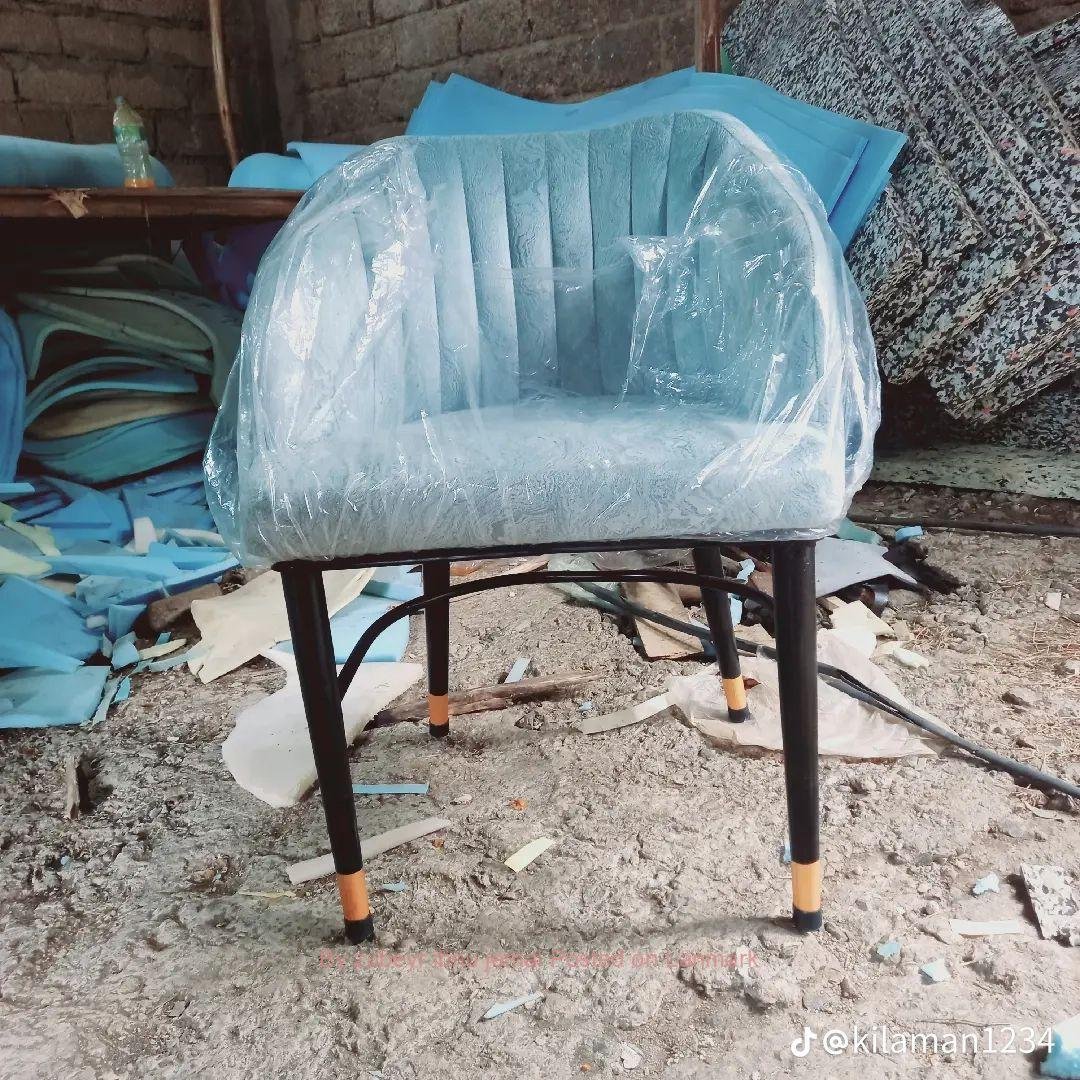 Dining BAR RESTAURANT 🍸 HOTEL Chairs and table