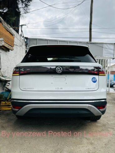 Brand VW ID.6 Crozz Pro 2023 EV car for sell
