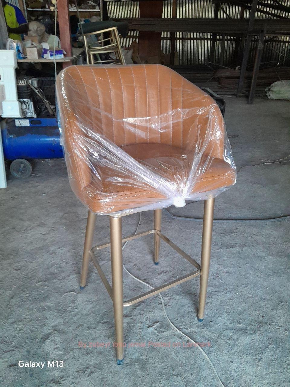 QUALITY BAR 🍸 LOUNGE RESTAURANT CHAIRS and TABLES