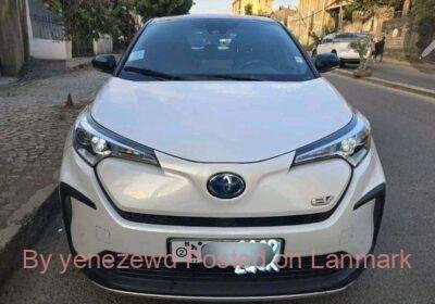 ce772126-38b5-4579-8929-c31018c8a52e