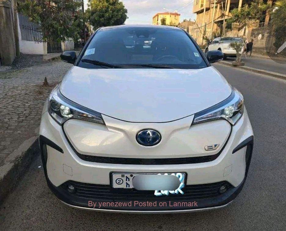 Brand Toyota C-HR 2022 EV car for sell