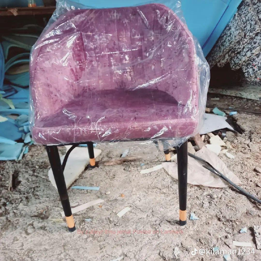 Dining BAR RESTAURANT 🍸 HOTEL Chairs and table