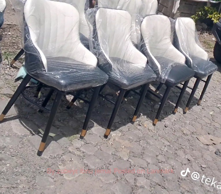 COMFORTABLE METAL LEGS LEATHER CHAIRS FOR HOTEL RESTAURANT CAFE