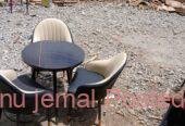 Dining Chairs To Tables የካፌ የሬስቶራንት የሆቴል የባር ወምበርና ጠረጼዛ