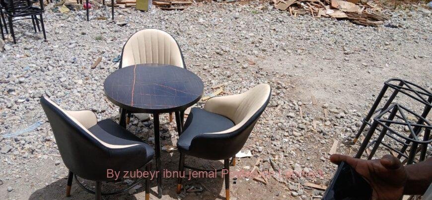 Dining Chairs To Tables የካፌ የሬስቶራንት የሆቴል የባር ወምበርና ጠረጼዛ