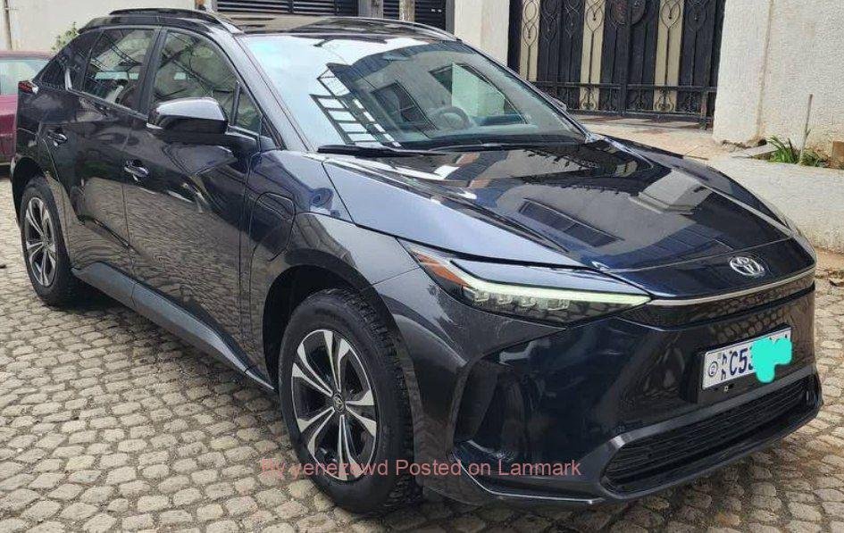 Brand Toyota Bz4x 2022/12 ev car for sell