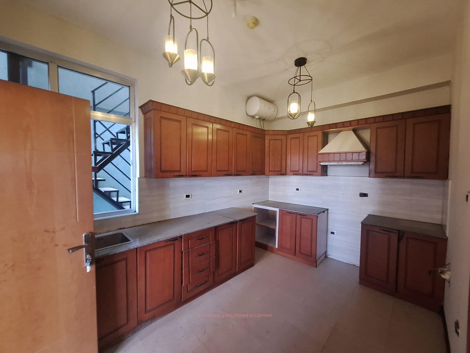 Unfurnished apartment for rent