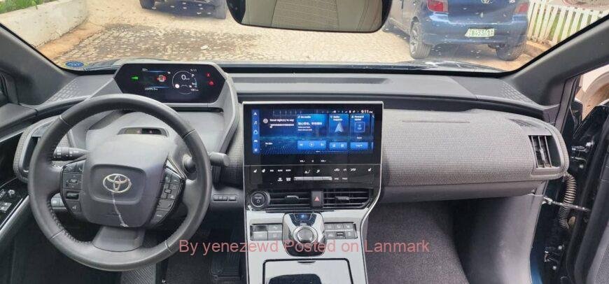 Brand Toyota Bz4x 2022/12 ev car for sell