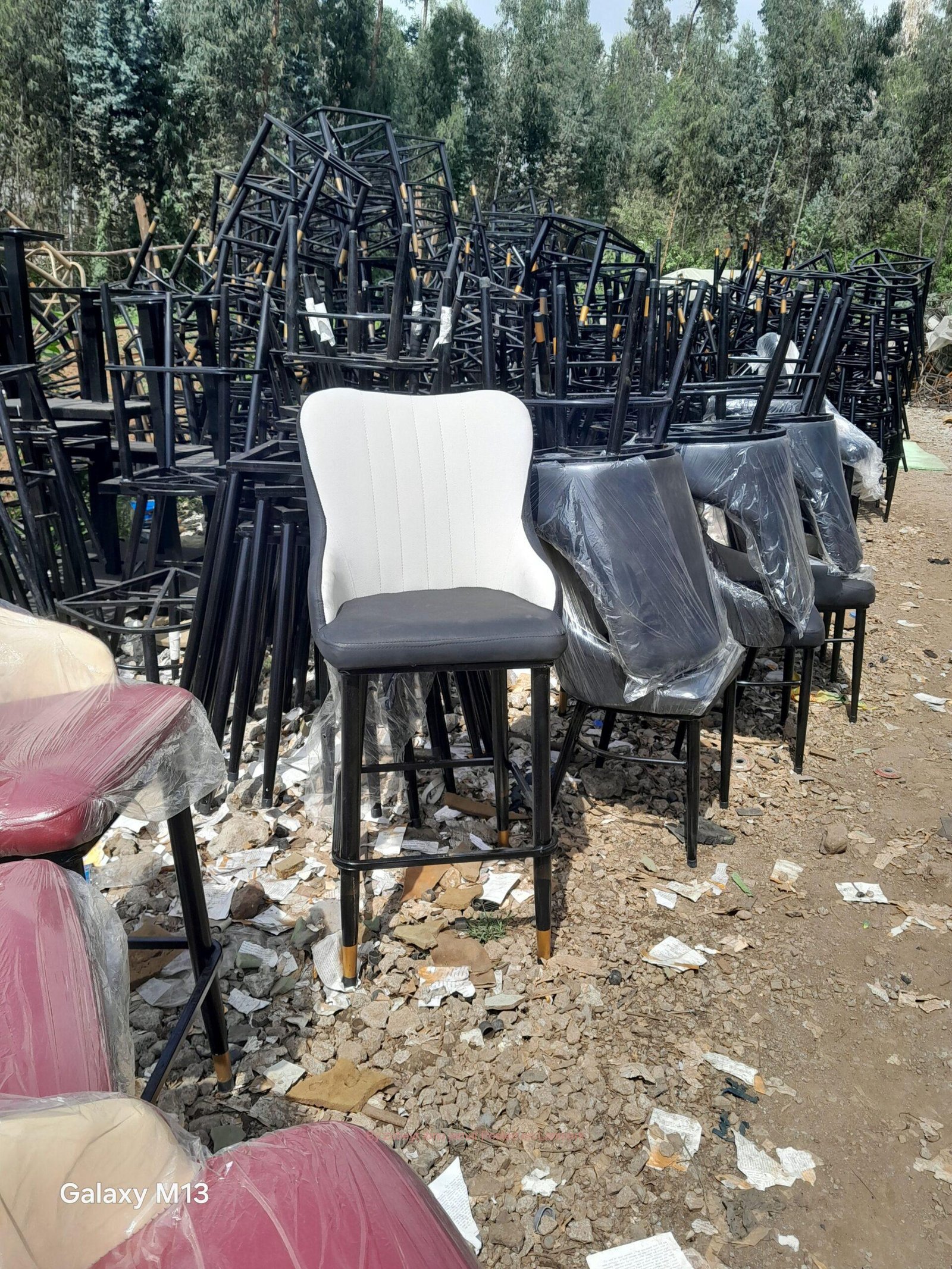 የካፌ የሬስቶራንት የሆቴል የባር ወምበርና ጠረጼዛ