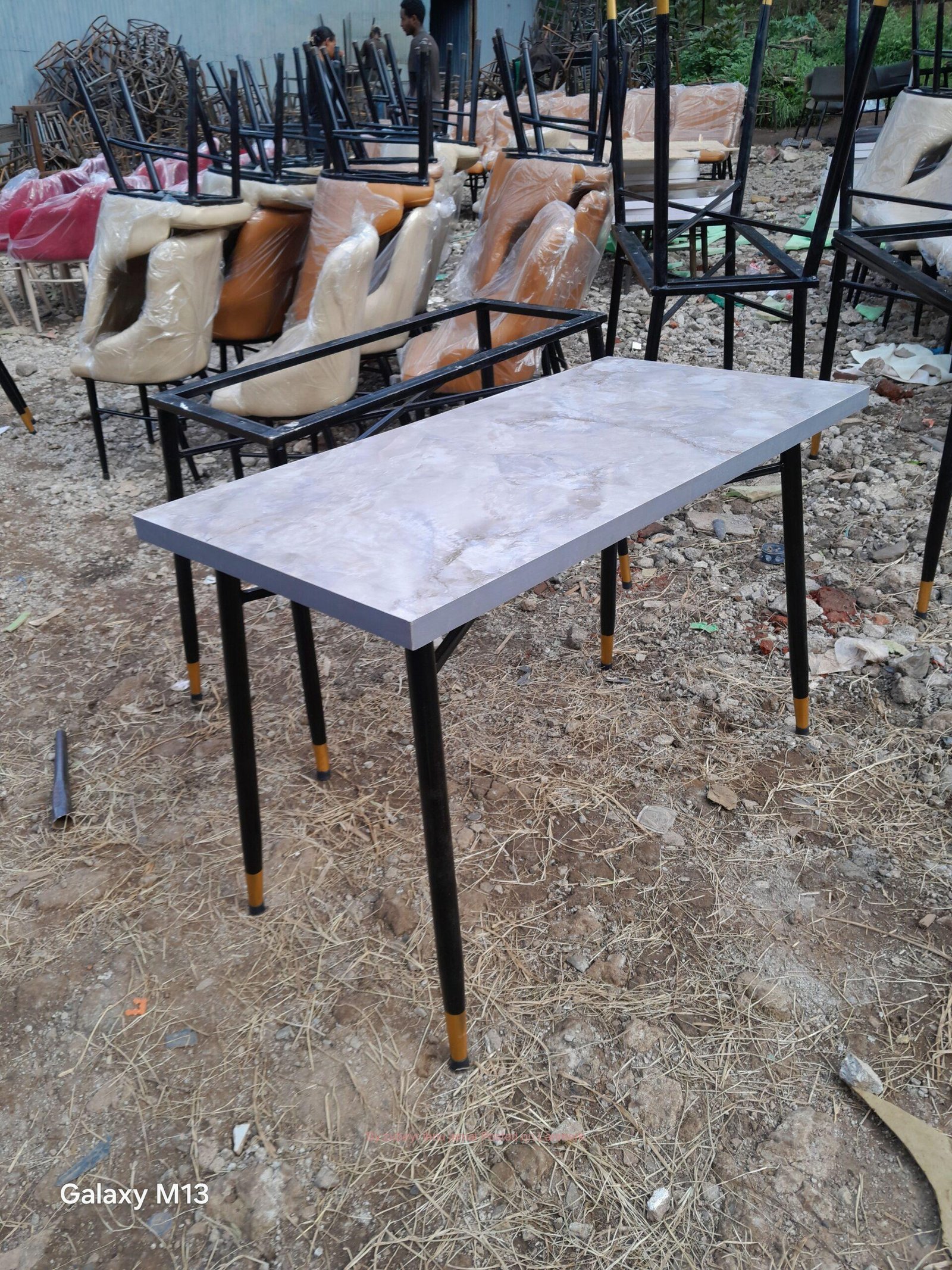 QUALITY የካፌ የሬስቶራንት የሆቴል ወምበርና ጠረጴዛ