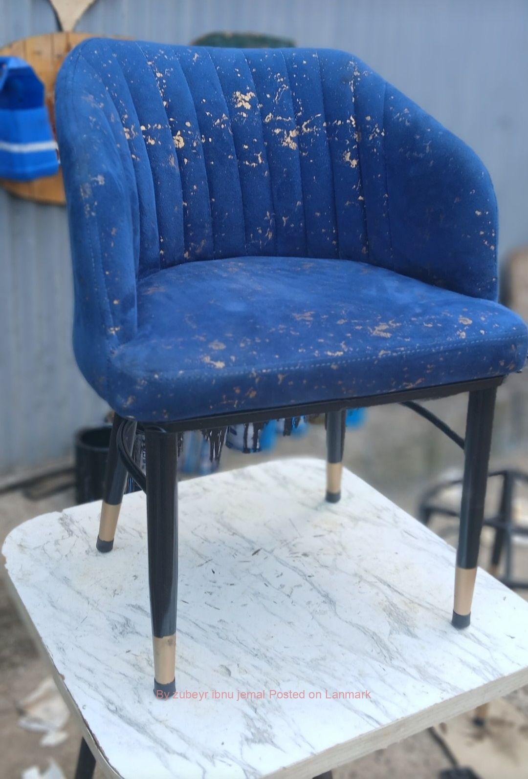 Dining BAR RESTAURANT 🍸 👌 Chairs and table