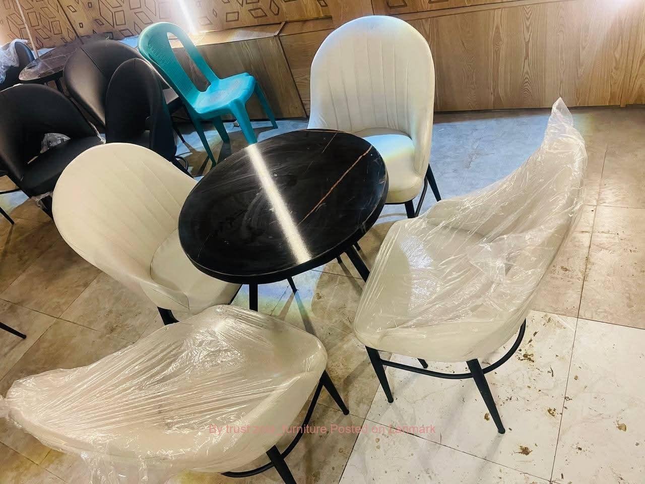 Quality BAR 🍸 👌 LOUNGE RESTAURANT CHAIRS AND TABLE