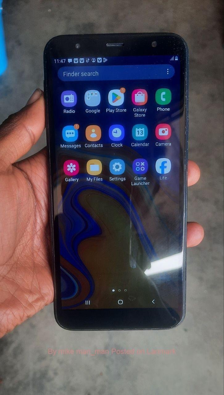 Samsung j4plus32 be3