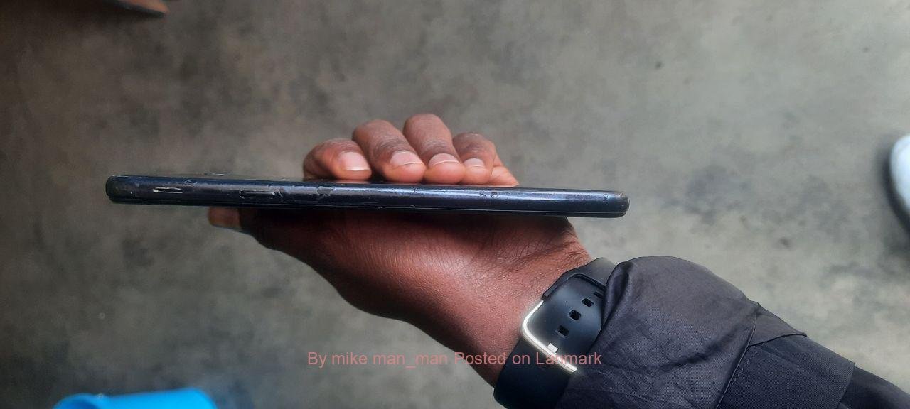 Samsung j4plus32 be3