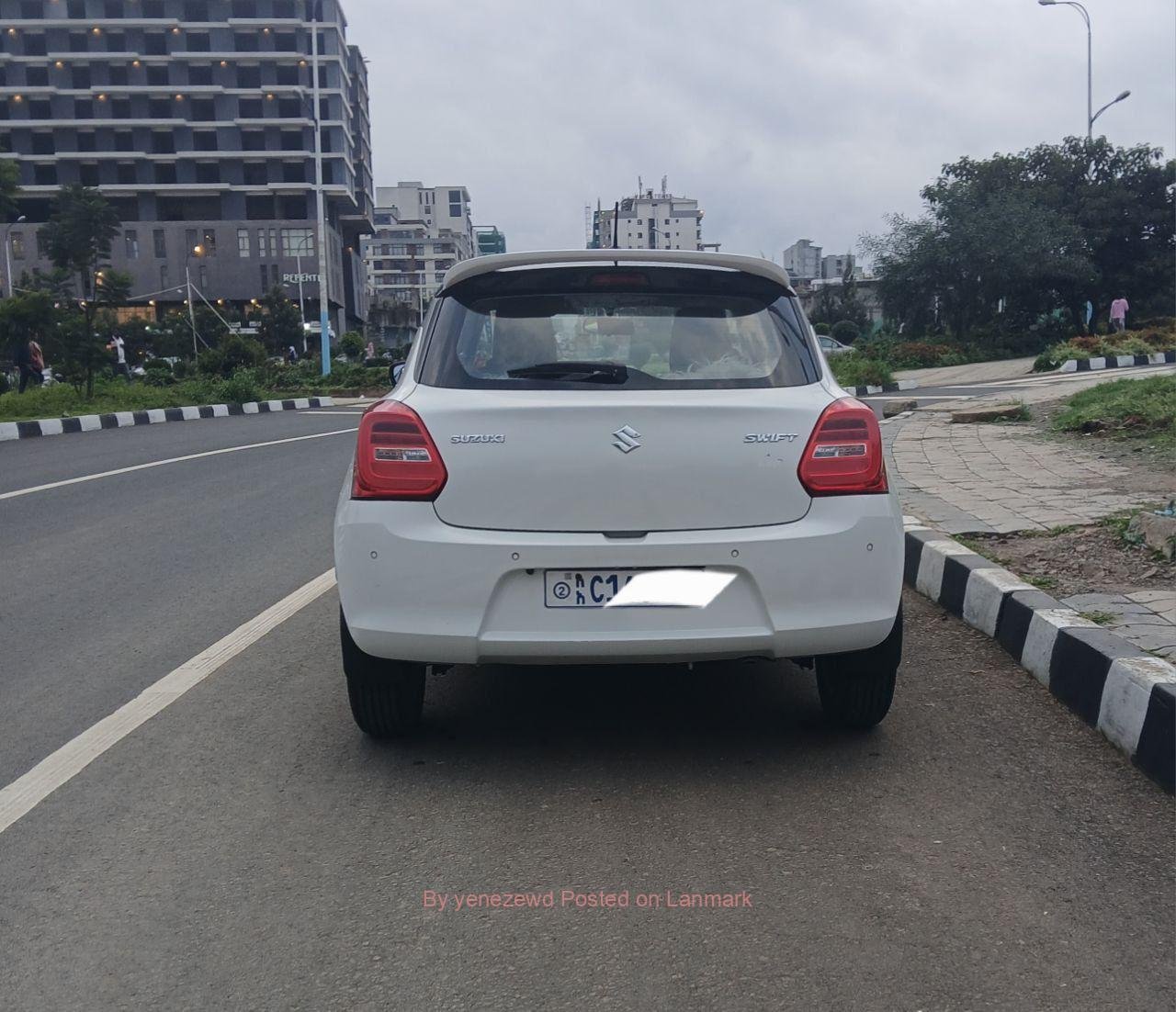 BRAND SUZUKI SWIFT, 2022 – Benzine, 1.2cc Automatic, FWD