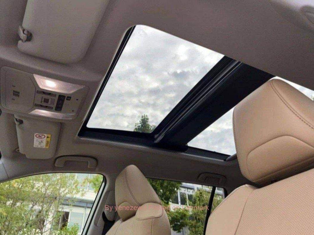 ይሸጣል 👉TOYOTA RAV4 HYBRID, 2022, Dubai