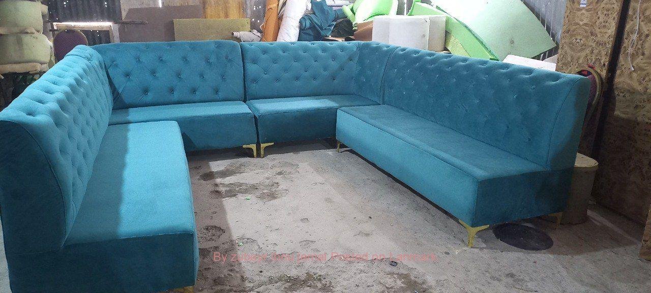 QUALITY LEATHER &FABRIC RESTAURANT SOFA 🛋