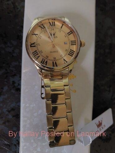 Olevs men watch