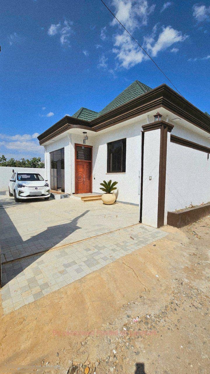 House for sale 240m² villa with G+1 service