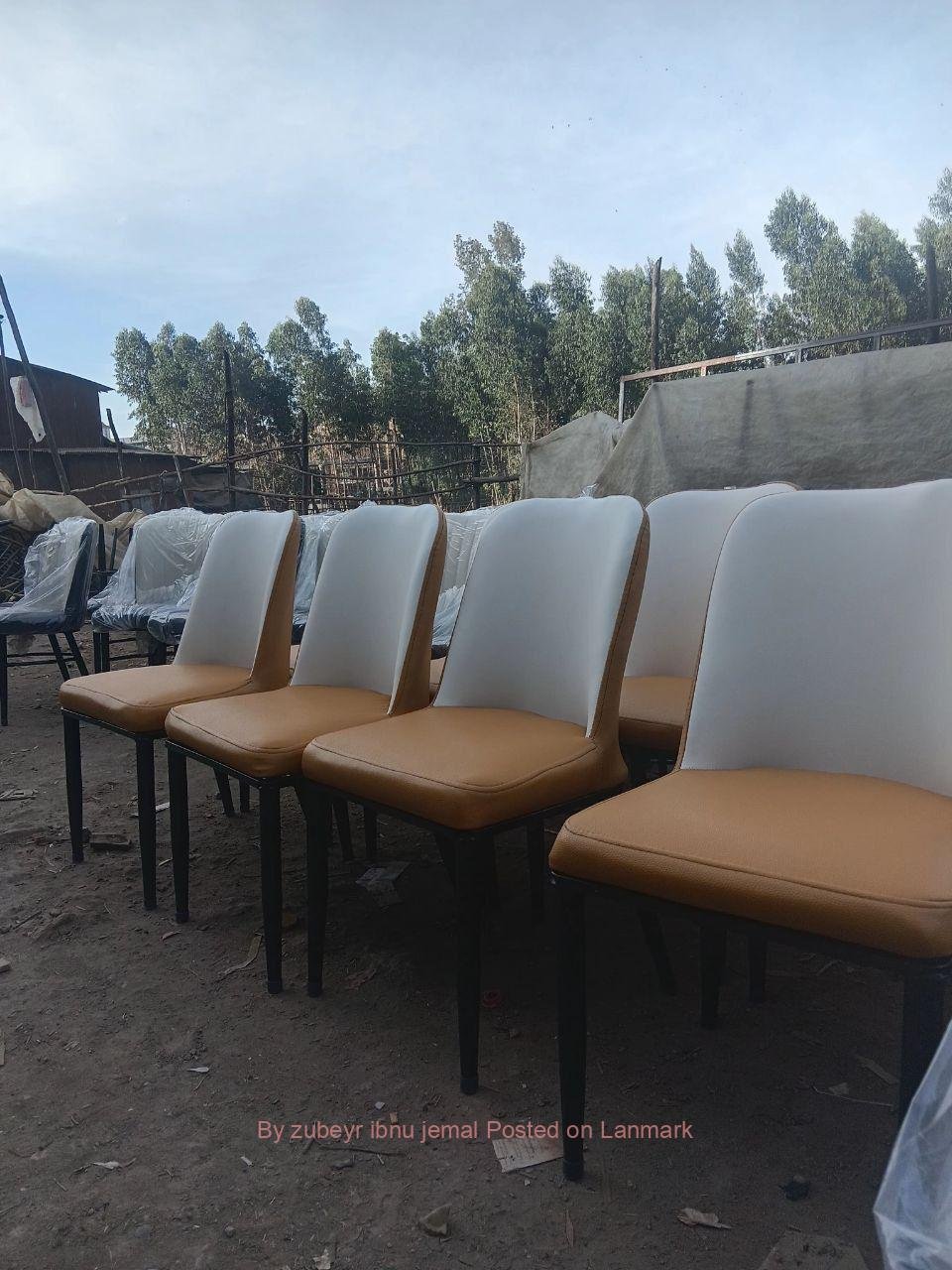QUALITY LEATHER CHAIRS FOR HOTEL RESTAURANT CAFE