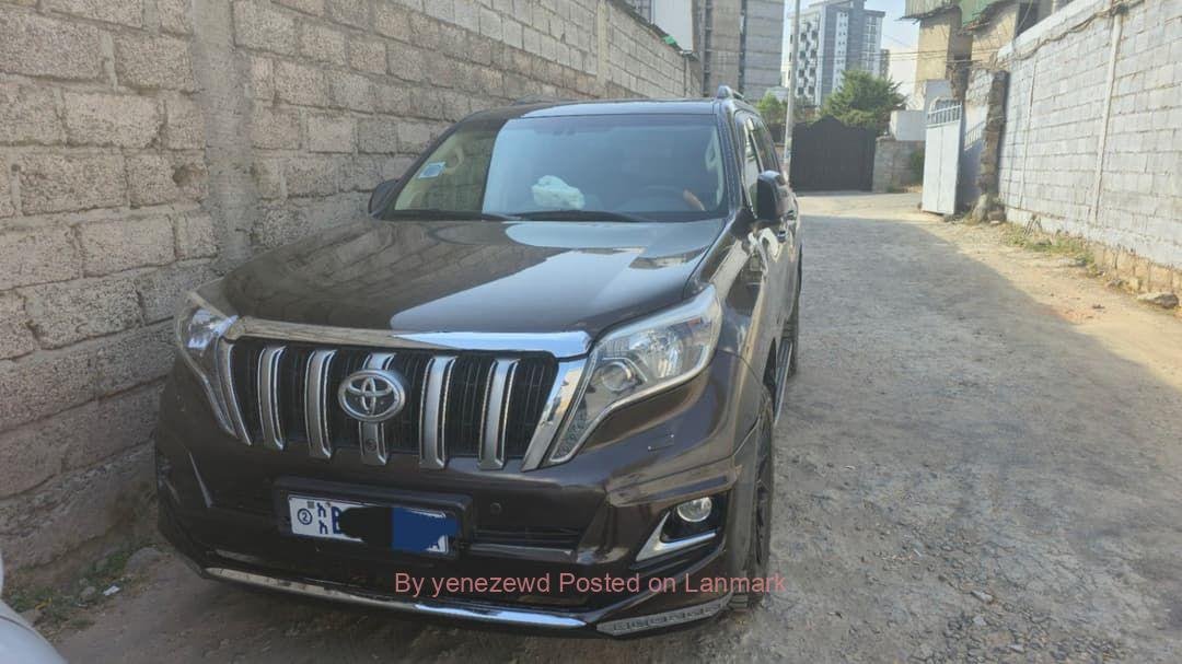 BRAND #TOYOTA LAND CRUISER PRADO VX , 2017